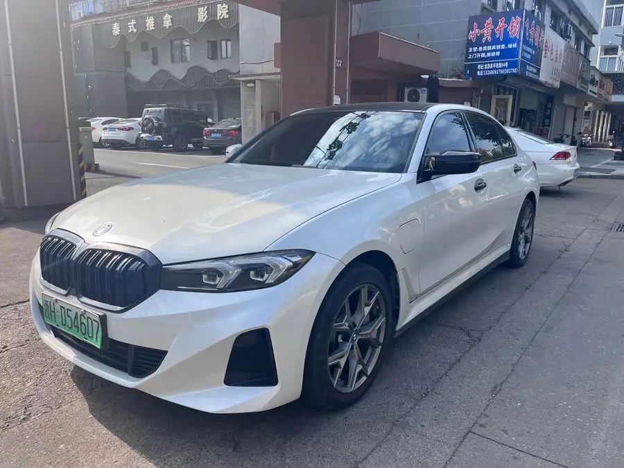 بي إم دبليو i3 2022 eDrive 35 L