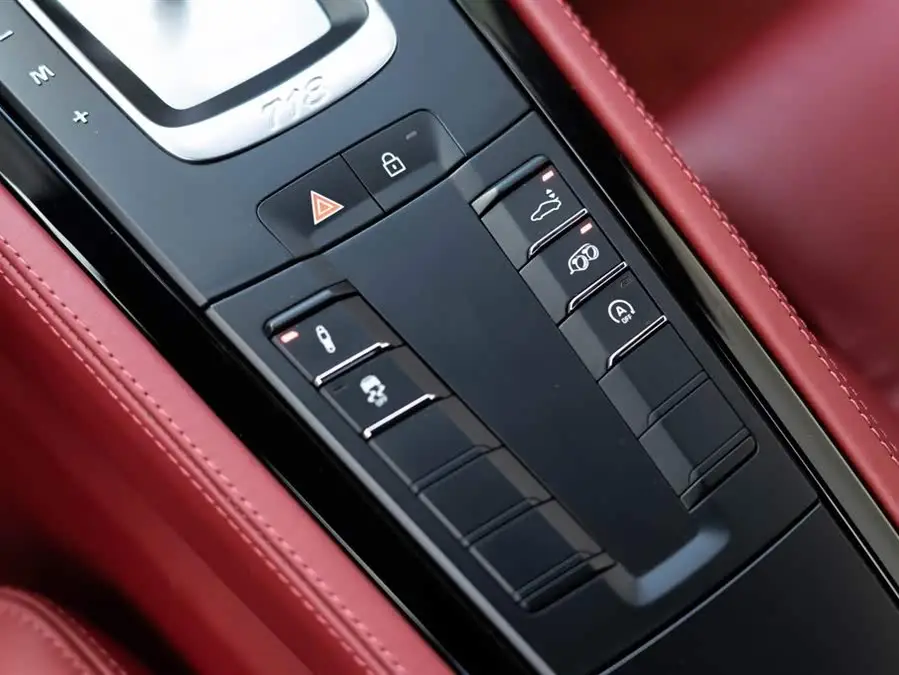 Porsche 718 2022 Cayman T 2.0T