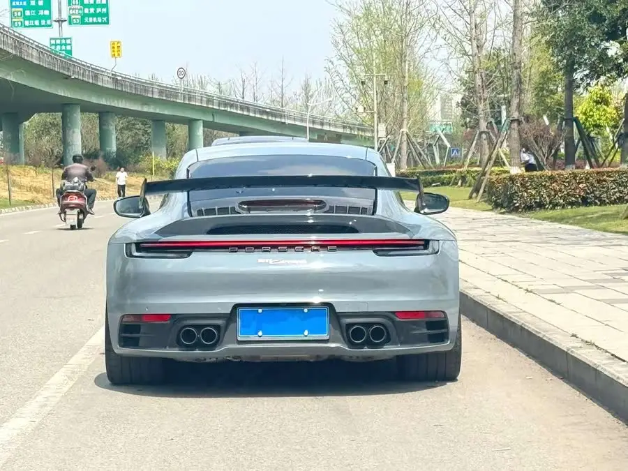 Porsche 911 2020 Carrera 3.0T