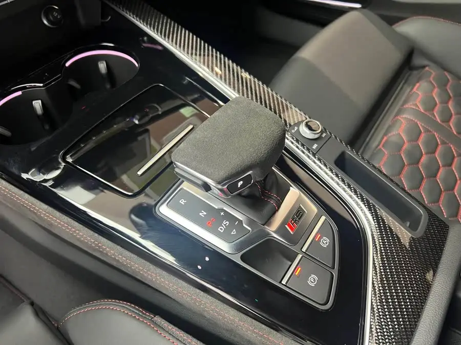 أودي RS 5 فئة 2024 RS 5 2.9T سبورت باك إصدار الوقود