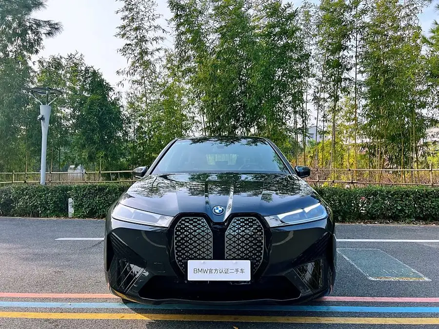 BMW iX 2022 xDrive50