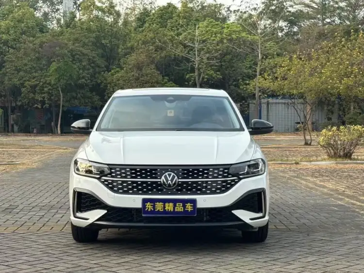 Lavida 2024 300TSI DSG Starry Leading Edition