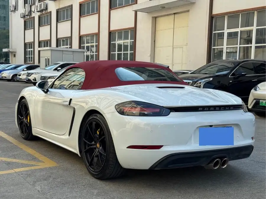 Porsche 718 2020 Model Boxster 2.0T