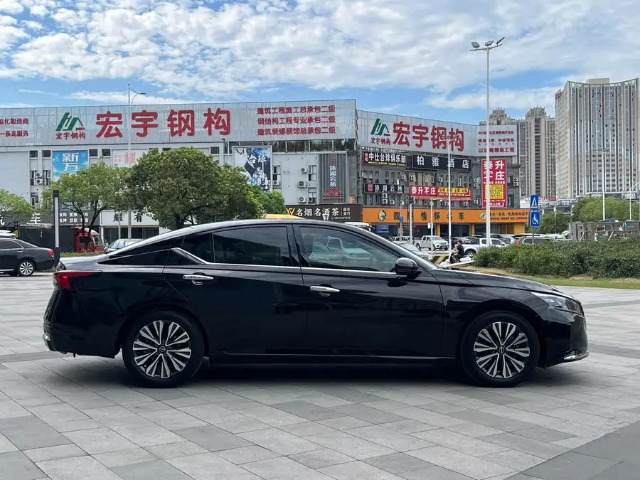 Teana 2022 2.0L XL-Upr Premium Edition