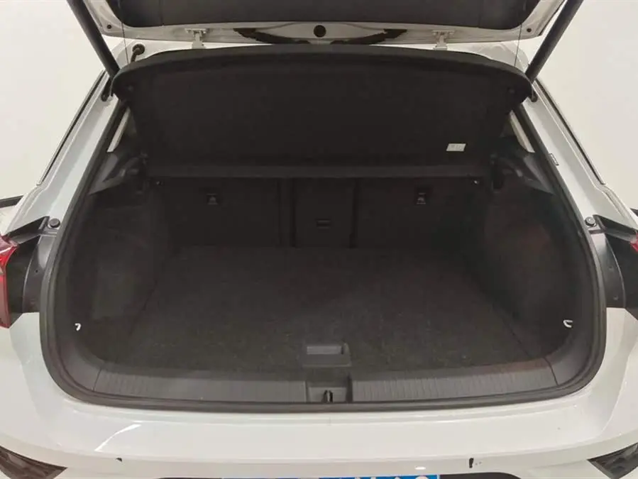 T-ROC 2021 نسخة محسنة 280TSI DSG دفع ثنائي نسخة الراحة والتوصيل الذكي