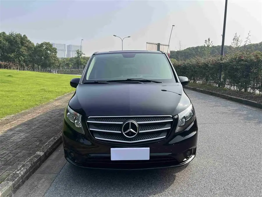Vito 2021 2.0T Business Edition 7-seater