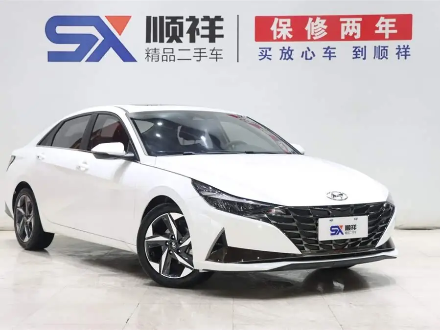 Elantra 2022 1.5L CVT LUX Premium