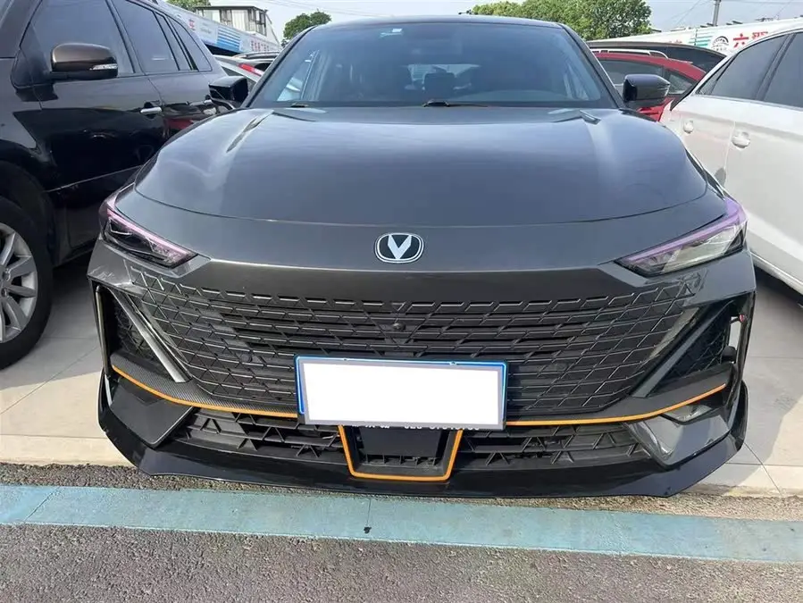 Changan UNI-V 2022 1.5T Sport Version