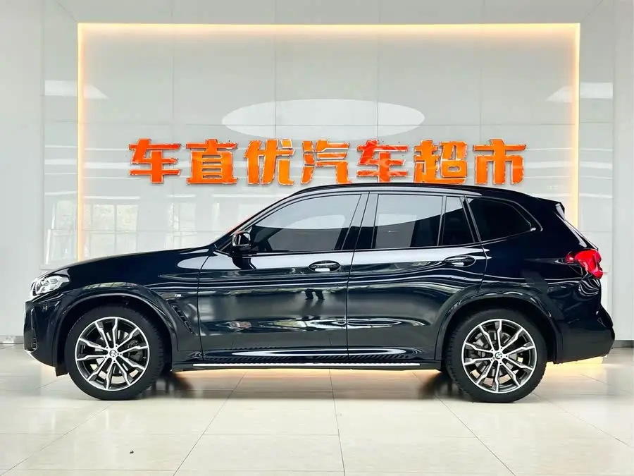 BMW X3 2023 xDrive30i Leading M Night Package
