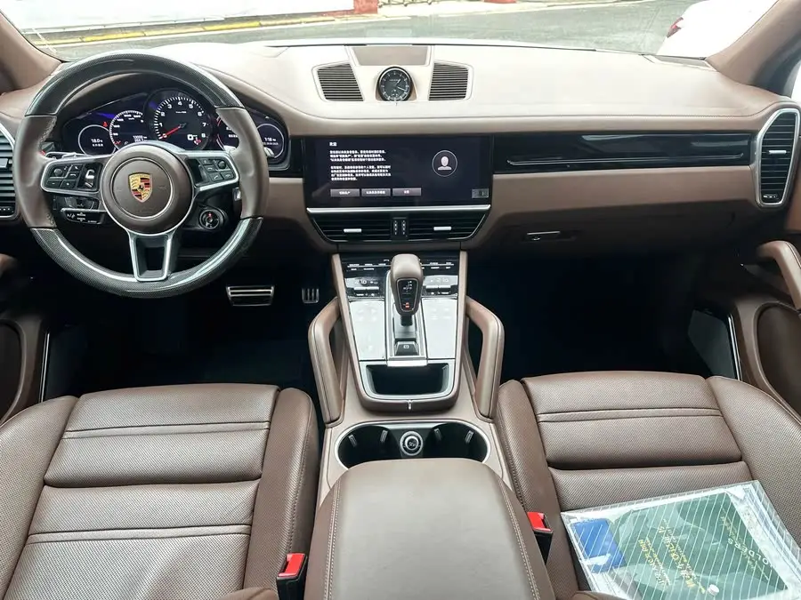 2022 Cayenne Cayenne S 2.9T Platinum Edition