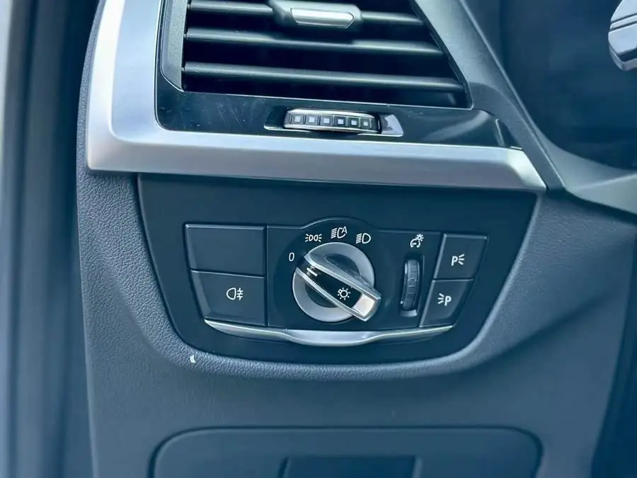 BMW X3 2021 Facelift xDrive25i M Sport Package