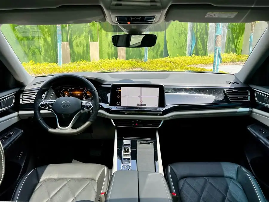 2024 فولكس فاجن تيرامونت 380 TSI نسخة الرفاهية الفاخرة ذات الدفع الرباعي