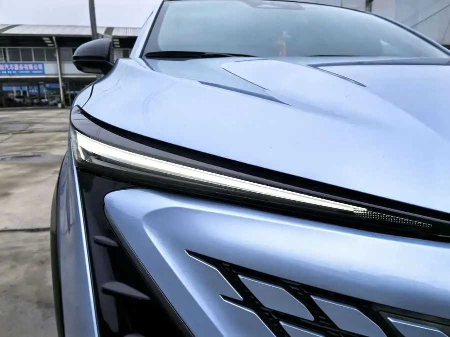 شانجان UNI-T 2022 1.5T نسخة رياضية فاخرة