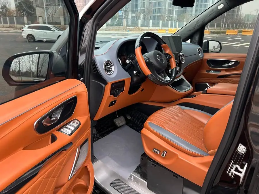 Vito 2023 2.0T Business Edition 7-seater