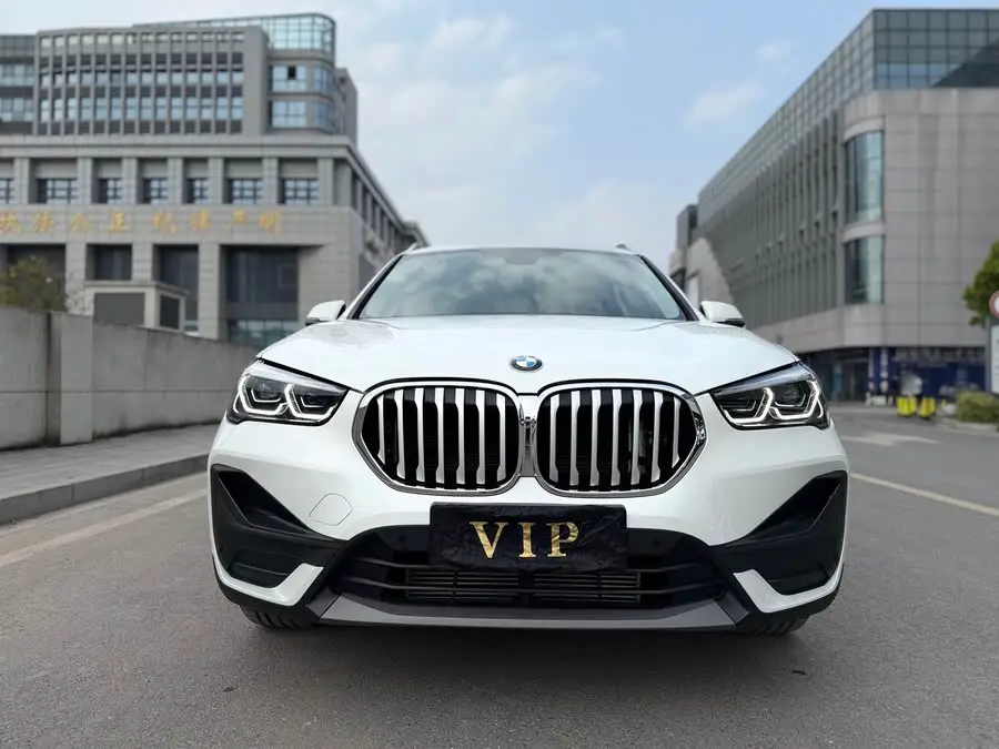 BMW X1 2022 sDrive25Li Leading Edition