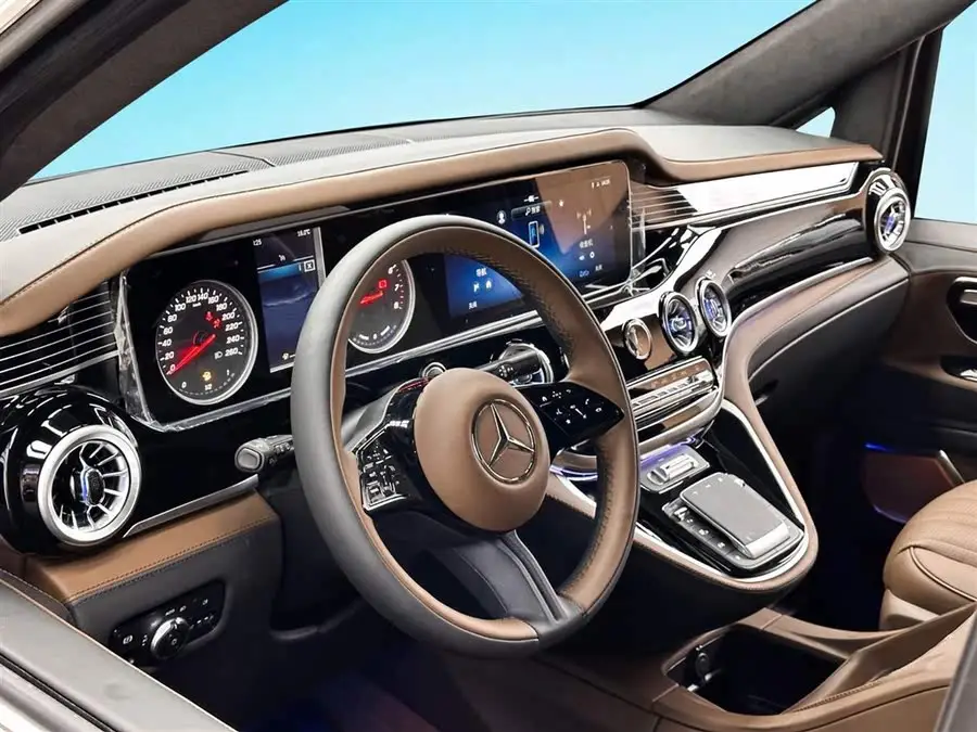 Vito 2024 2.0T Elite Edition 7-seater