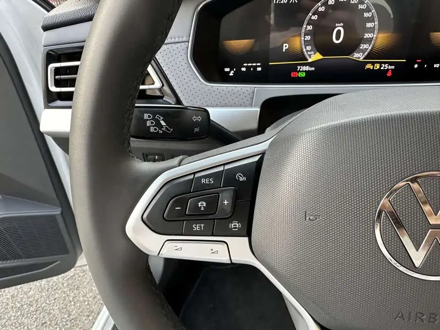 لافيدا 2024 300TSI DSG إصدار الاستمتاع الكامل