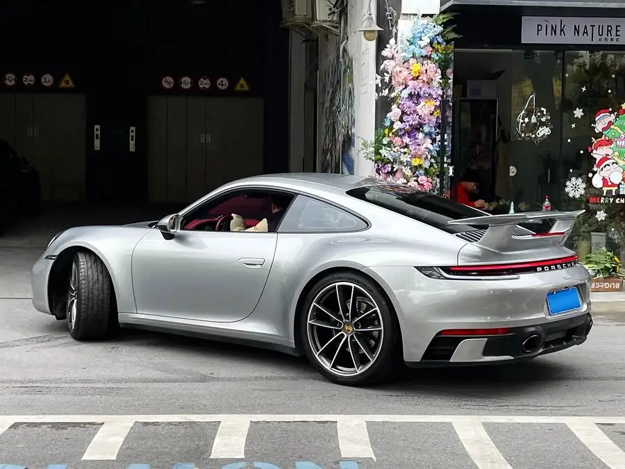 Porsche 911 2020 Carrera 3.0T