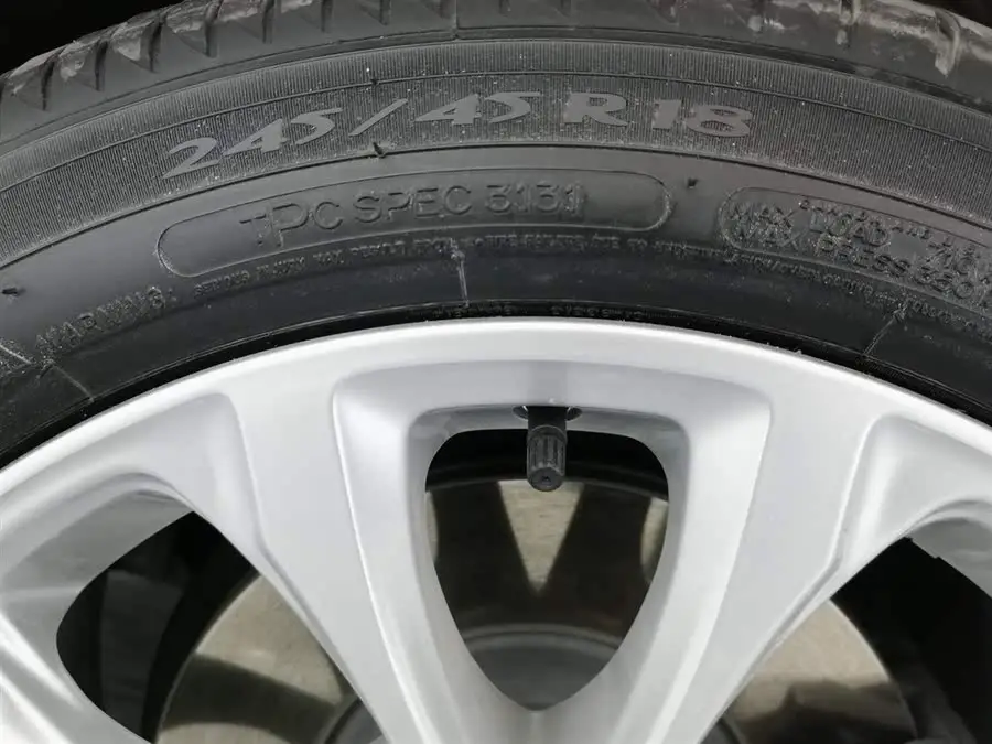 Cadillac CT5 2023 28T Luxury (Standard Version)