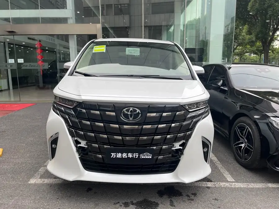 ألفارد 2024 بمحرك مزدوج 2.5 لتر إصدار مميز