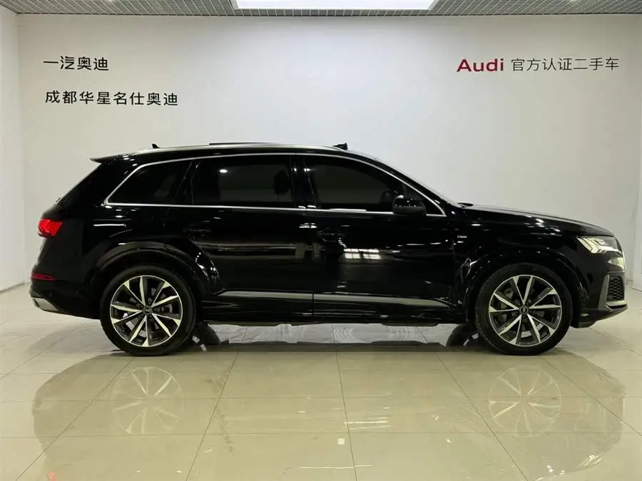 Audi Q7 2020 55 TFSI quattro S line Sport