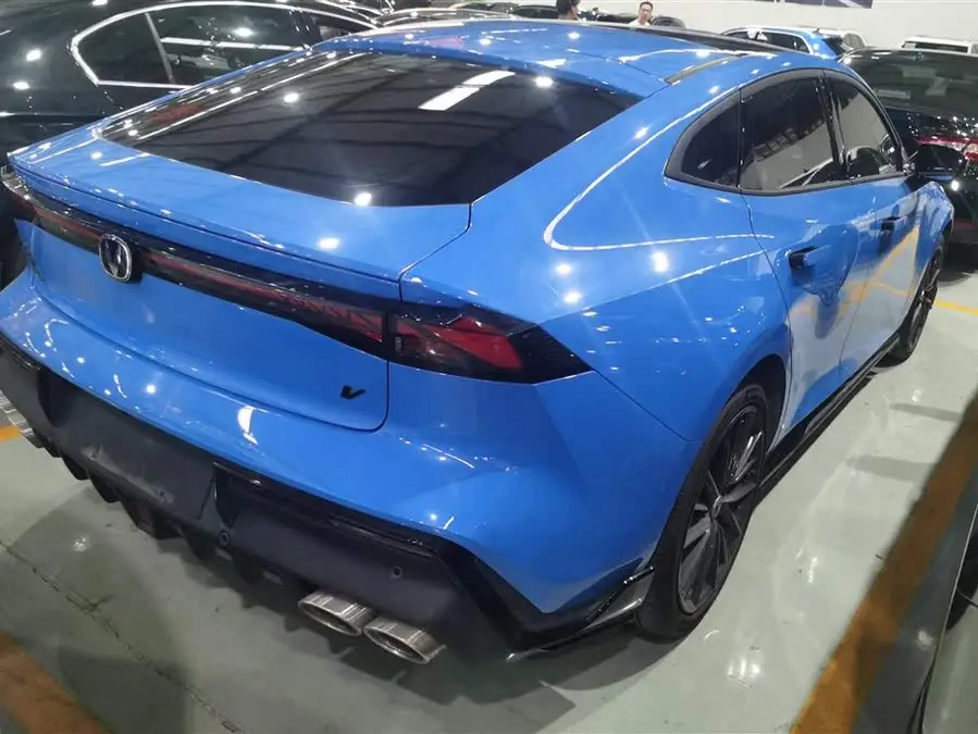 Changan UNI-V 2022 2.0T Ling Su Edition