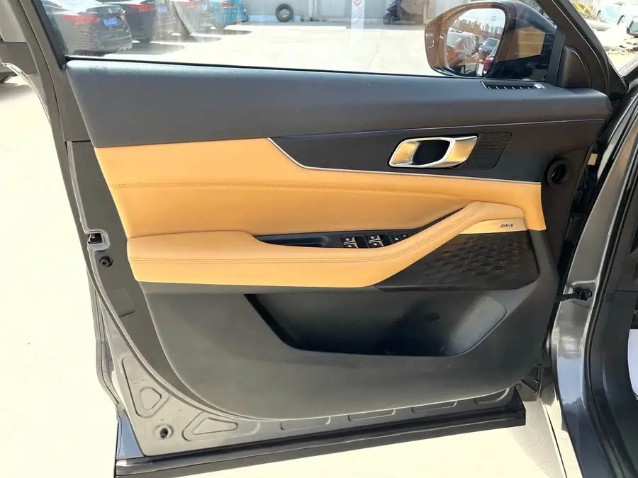 شانغان UNI-K 2021 2.0T التميز