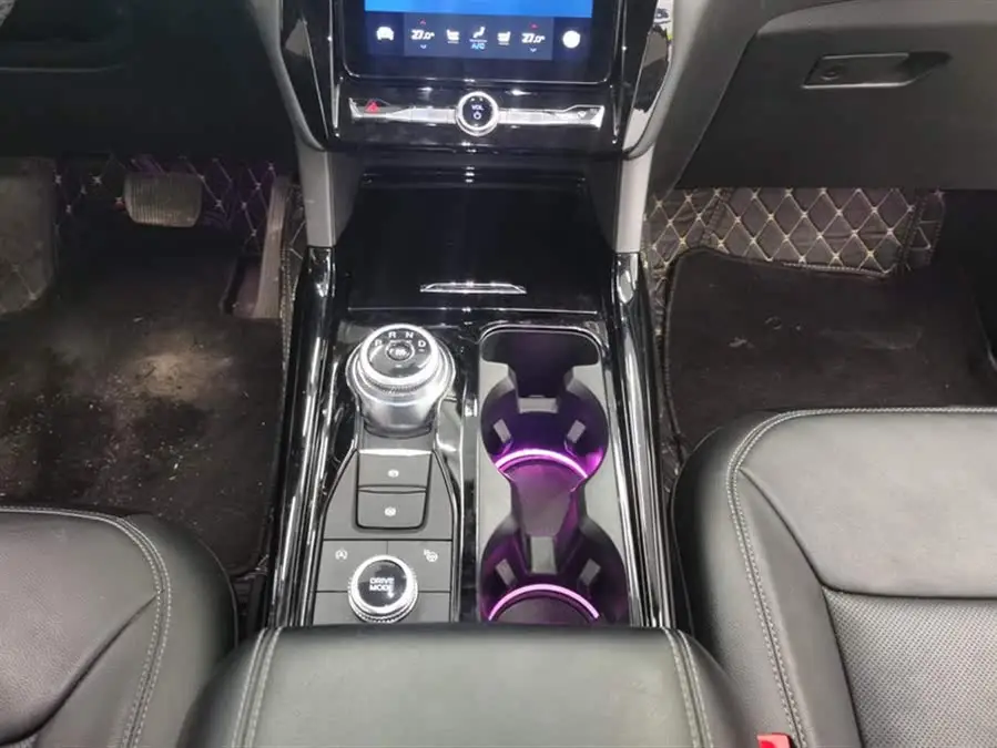 Explorer 2020 EcoBoost 285 4WD Titanium Edition 7-Seater