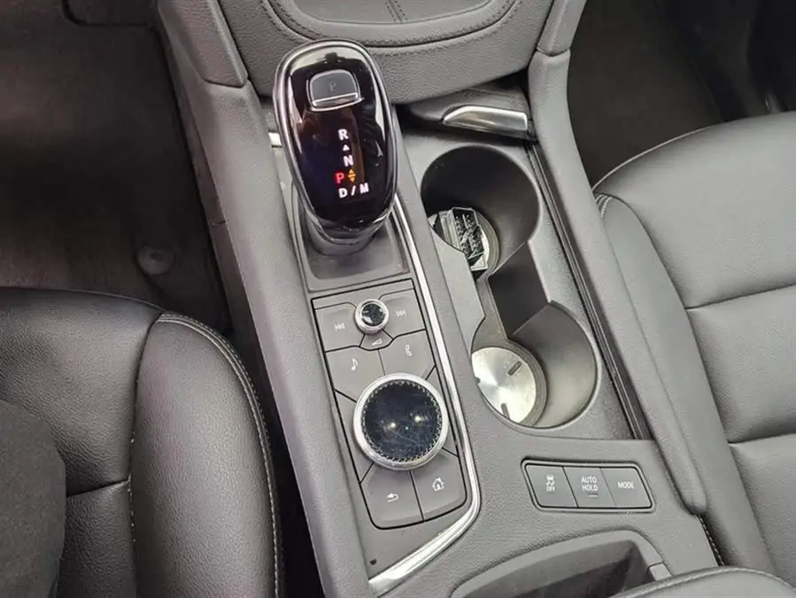 Cadillac XT5 2022 2.0T FWD Luxury