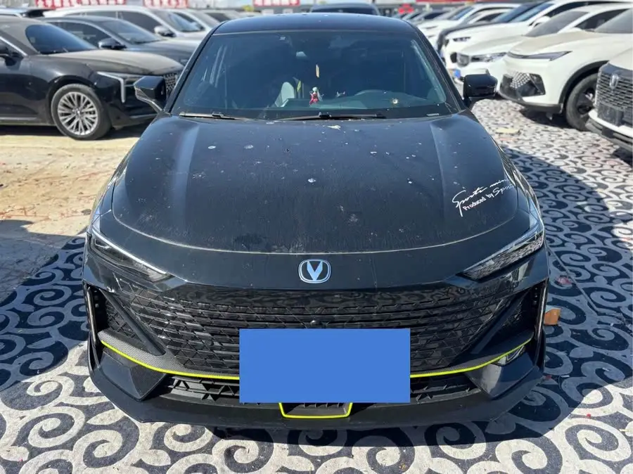 Changan UNI-V 2023 1.5T Sport Edition