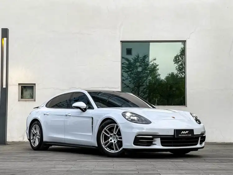 2021 Porsche Panamera Executive 2.9T