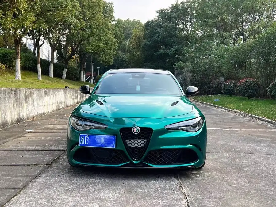 Giulia 2022 2.9T Quadrifoglio