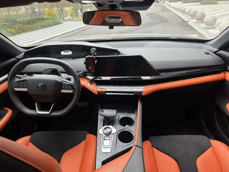 Changan UNI-V 2023 1.5T Sport Version