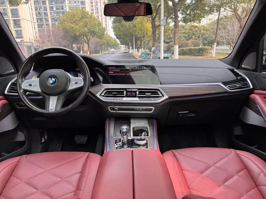 BMW X5 2022 Model Facelift xDrive 40Li M Sport Package