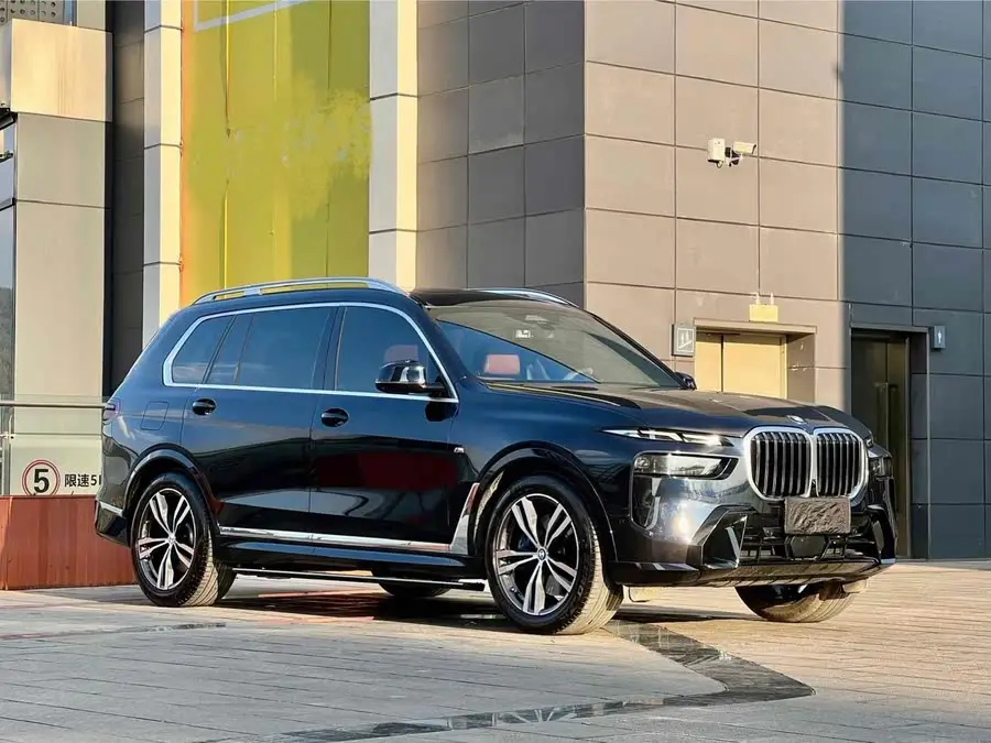 BMW X7 2023 xDrive40i Exclusive M Sport Package