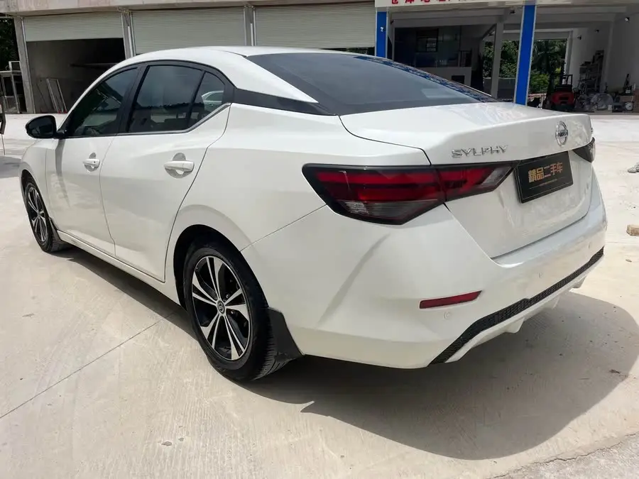 2021 نيسان سيلفي 1.6 لتر XL CVT إصدار التمتع