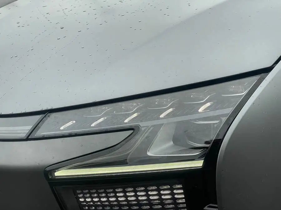 HiPhi X 2021 Flagship Edition 6-seater