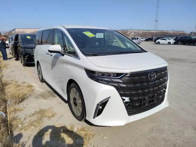 Alphard 2025 Dual Engine 2.5L Premium Gold Edition