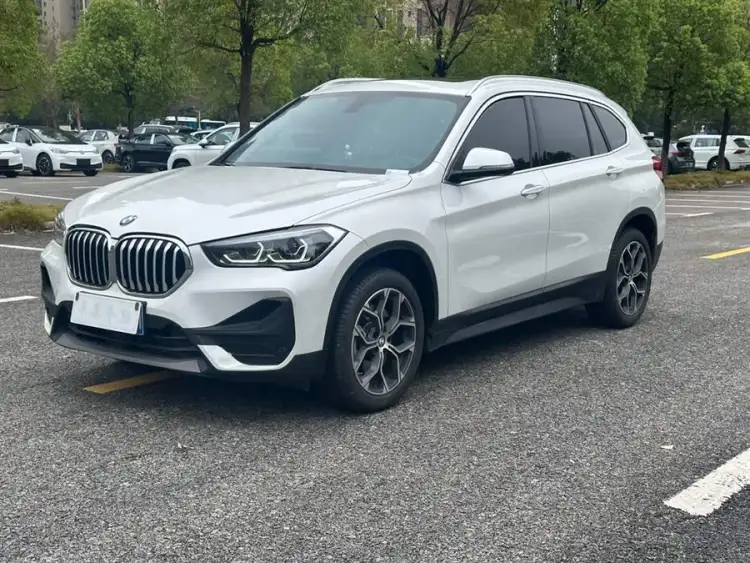 BMW X1 2022 sDrive25Li Leading Edition