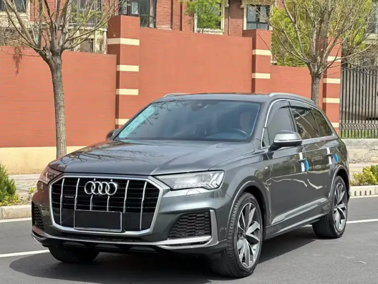 Audi Q7 2021 55 TFSI quattro S line Sport