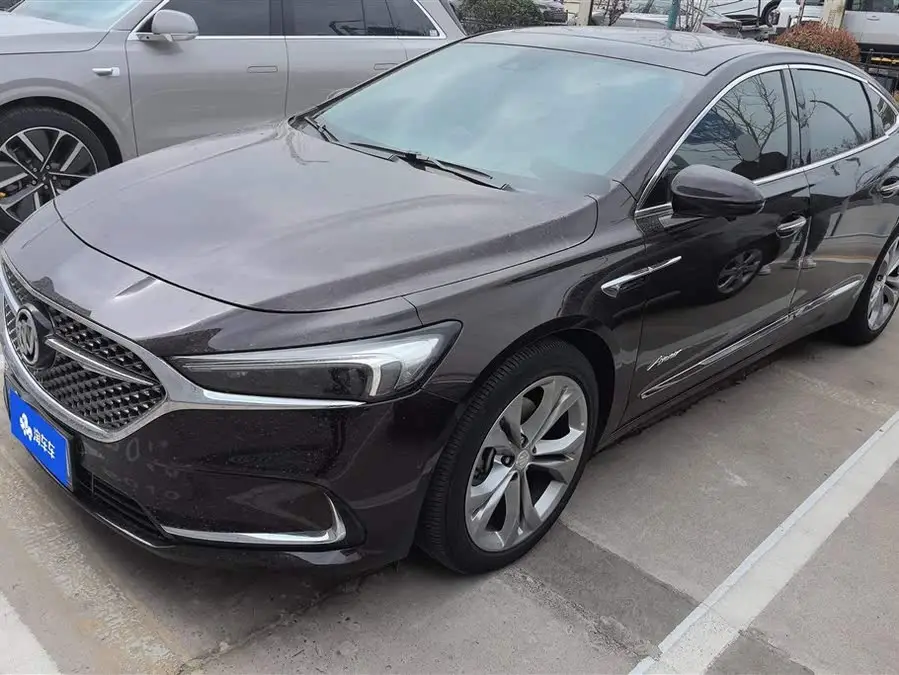 2021 بويك أفينيير