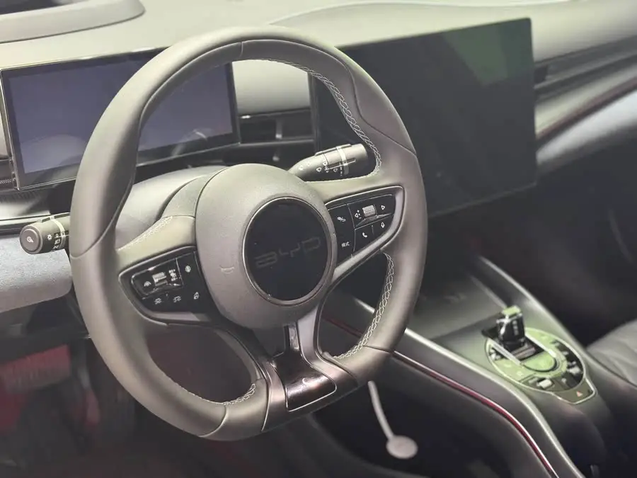 Seal 2023 Champion Edition 700km Performance Version