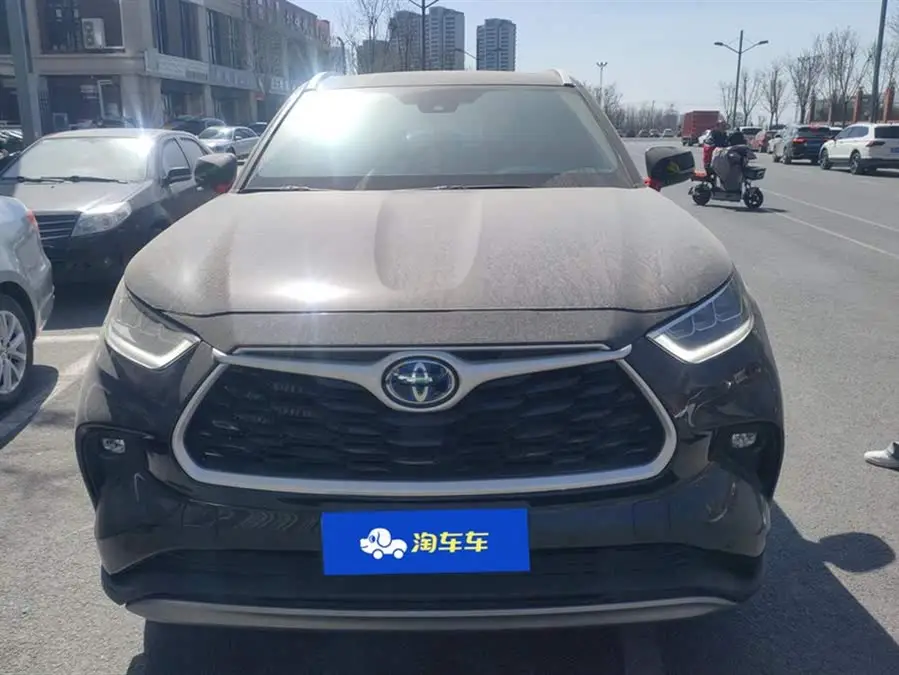 Highlander 2022 Hybrid 2.5L AWD Premium 7-Seater