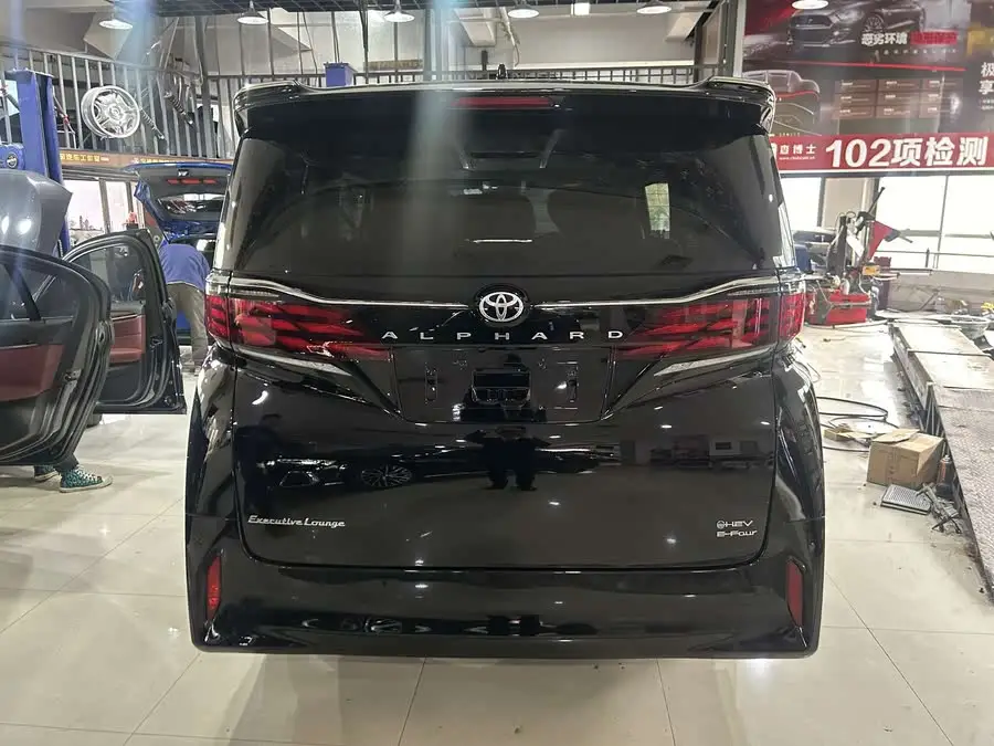 ألفارد 2024 نسخة ثنائية المحرك 2.5 لتر بريموم