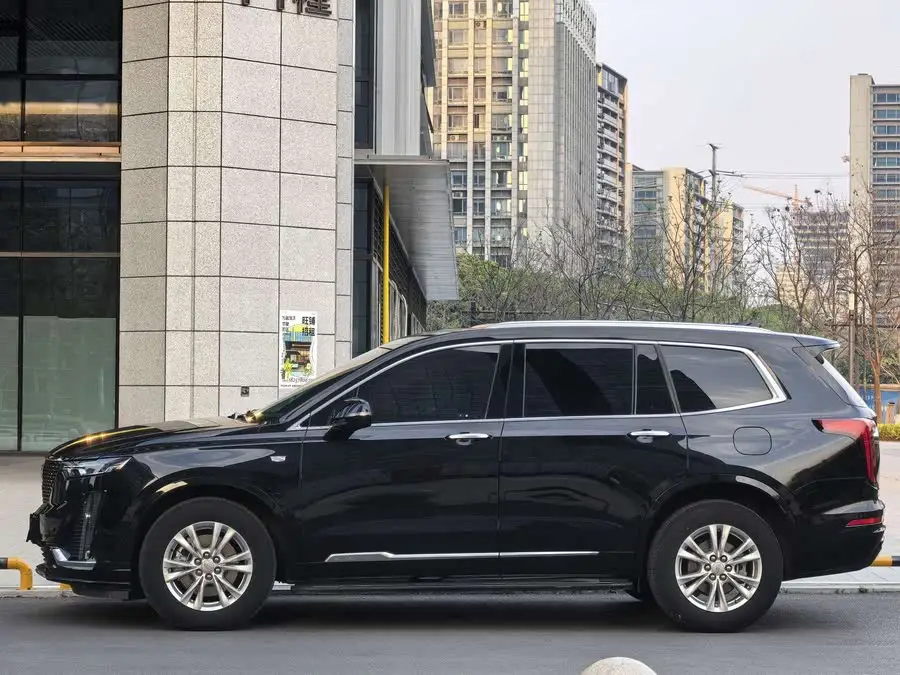 Cadillac XT6 2022 2.0T Six-Seater AWD Luxury