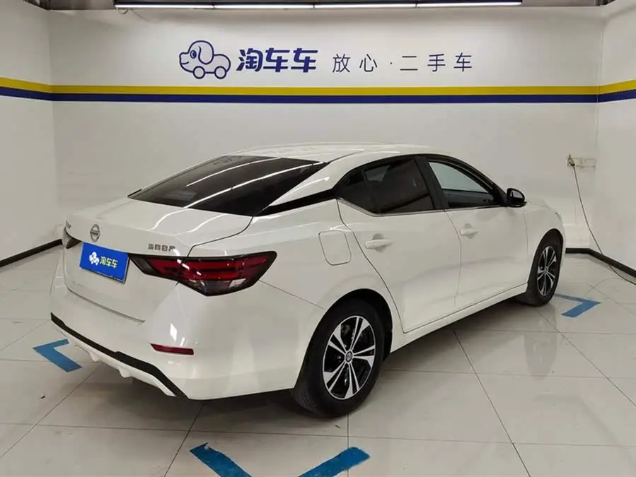 نيسان سيلفي 2022 1.6 لتر XL CVT نسخة الاستمتاع