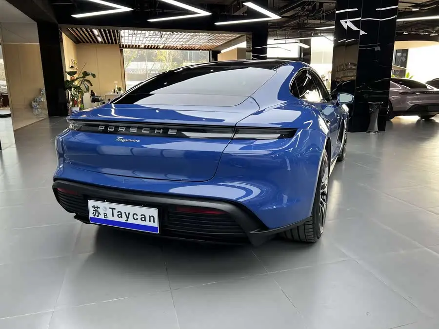 Taycan 2020