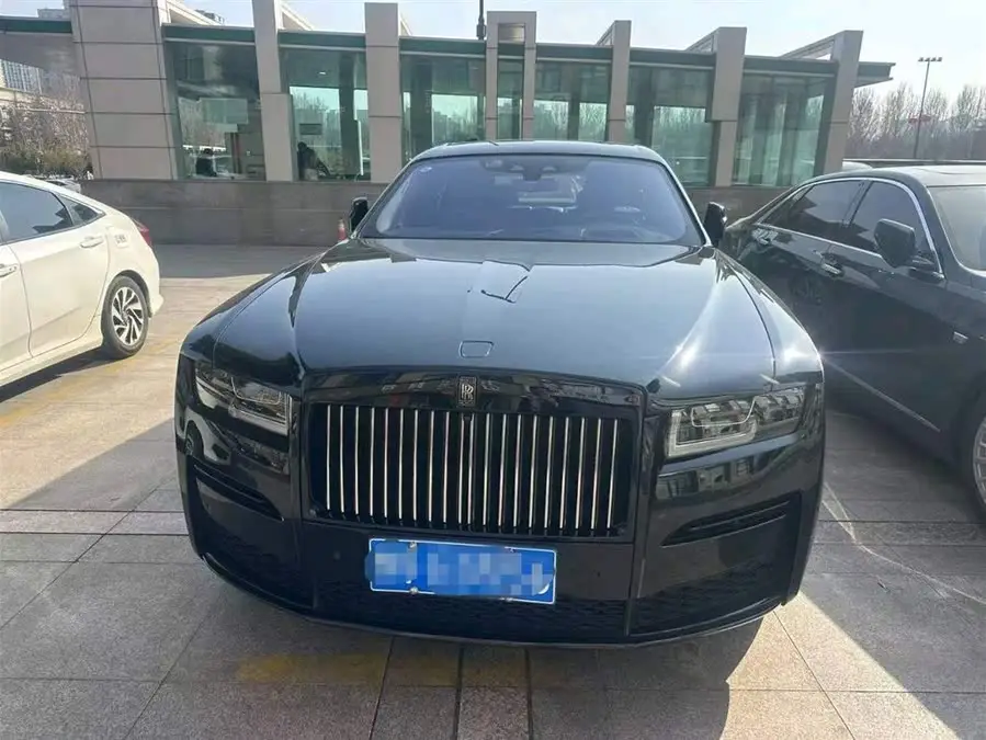 غوست 2021 6.7T نسخة قاعدة العجلات القياسية