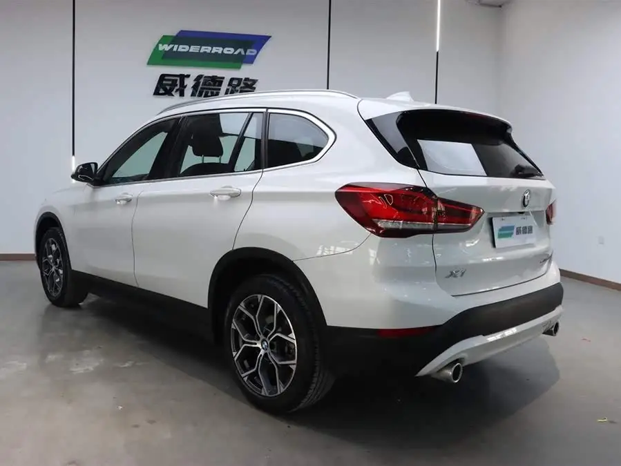 بي أم دبليو X1 2021 sDrive25Li إصدار رائد