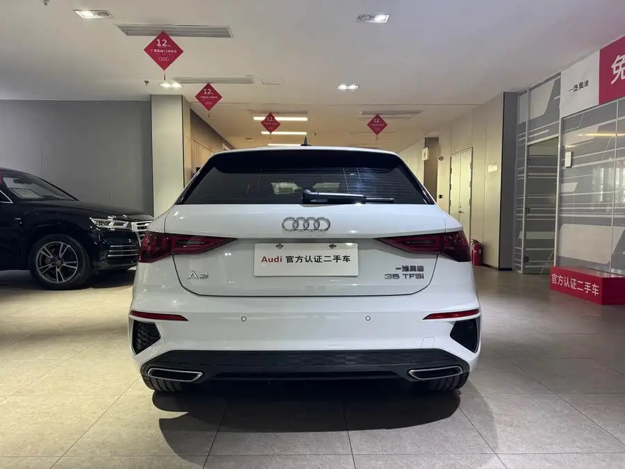 أودي A3 2022 سبورتباك 35 TFSI بروغريسيف